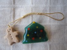 他の写真1: クリスマスツリー帯留めとジンジャーボーイクッキーの帯飾り