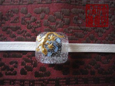 帯地・帯締め上の参考画像（帯地・帯締めは商品に含まれません）