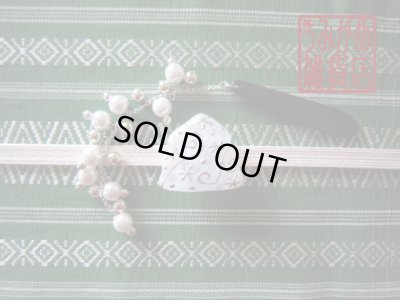 帯地・帯締め上の参考画像（帯地・帯締めは商品に含まれません）