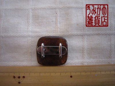 六瓢箪の帯留め＊大きさ参考画像