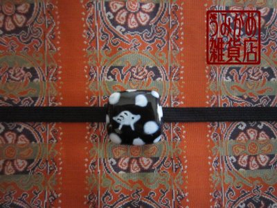 帯地・帯締め上の参考画像（帯地・帯締めは商品に含まれません）