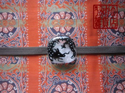 帯地・帯締め上の参考画像（帯地・帯締めは商品に含まれません）