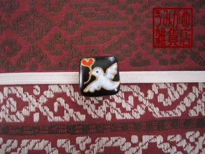 帯地・帯締め上の参考画像（帯地・帯締めは商品に含まれません）