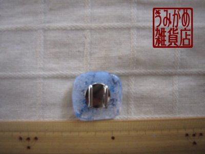 桃の花の帯留め