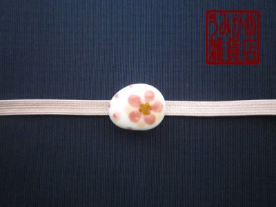 帯地・帯締め上の参考画像（帯地・帯締めは商品に含まれません）