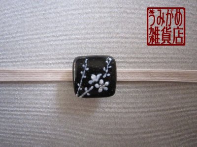 帯地・帯締め上の参考画像（帯地・帯締めは商品に含まれません）