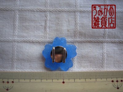 桜の帯留め＊大きさ参考画像