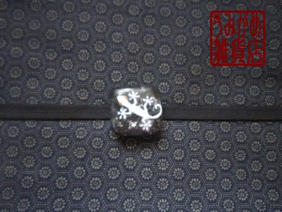 帯地・帯締め上の参考画像（帯地・帯締めは商品に含まれません）