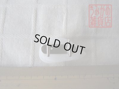 ねこの帯留め*大きさ参考画像