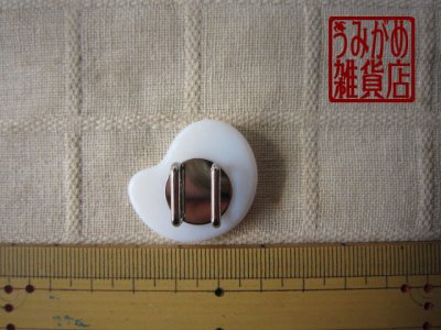 おばけちゃんの帯留め