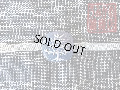 帯地・帯締め上の参考画像（帯地・帯締めは商品に含まれません）