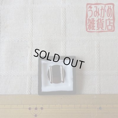 花札＊「柳に燕」の帯留め