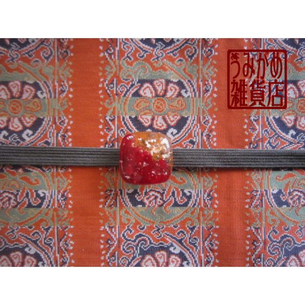 帯地・帯締め上の参考画像（帯地・帯締めは商品に含まれません）