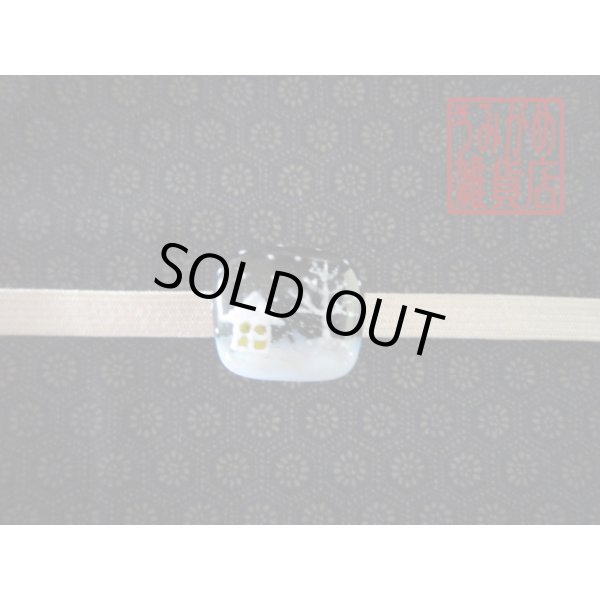 帯地・帯締め上の参考画像（帯地・帯締めは商品に含まれません）