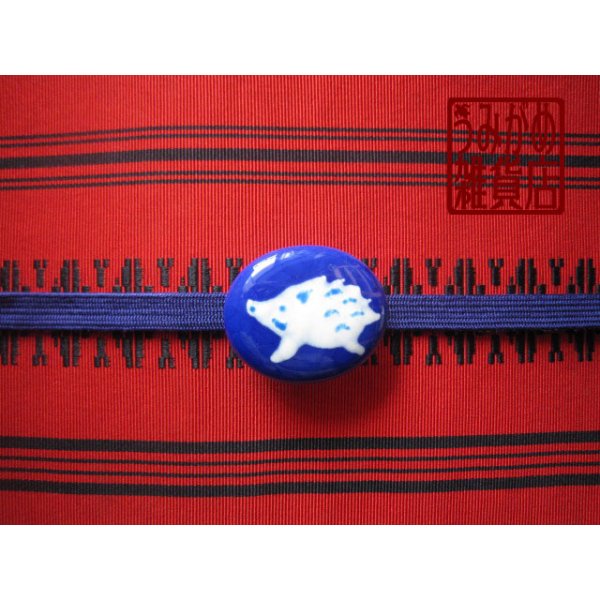 帯地・帯締め上の参考画像（帯地・帯締めは商品に含まれません）