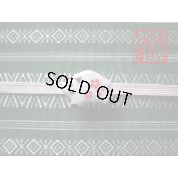 帯地・帯締め上の参考画像（帯地・帯締めは商品に含まれません）