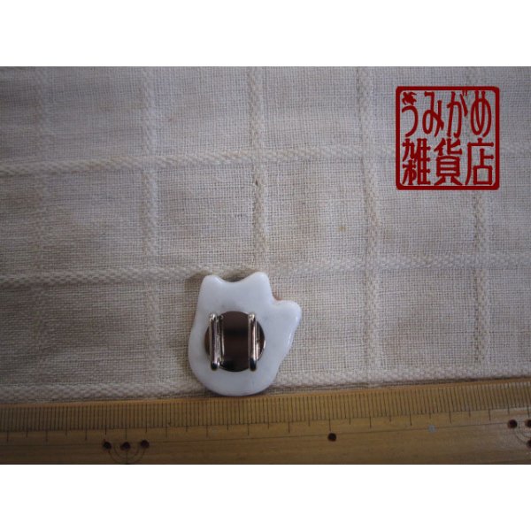 招き猫の帯留め＊大きさ参考画像